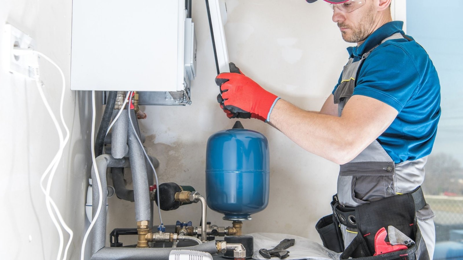 Water heater installation — ALJ Heating and Cooling Albany